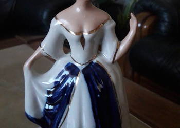 Dama w krynolinie, figurka porcelanowa Z. Buksowicz Steatyt