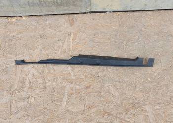 AUDI A4 B9 ZAŚLEPKA PRAWA BŁOTNIKA PRZÓD 8W0820582 AUDI A4 B9 ZAŚLEPKA PRAWA BŁOTNIKA PRZÓD 8W0820582