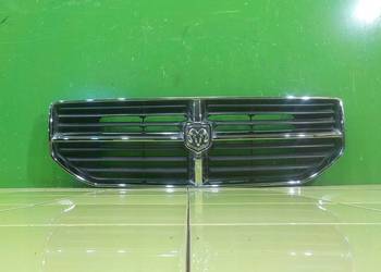 DODGE CALIBER 2.0 CRD 06r 5D atrapa grill