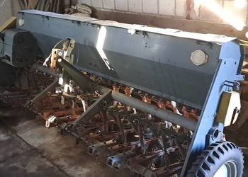 Siewnik Zbożowy Poznaniak S043-13Z Agromet – 1987r. – Stan techniczny bdb