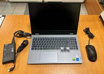 Laptop LENOVO LOQ 15IAX9 16GB RAM 512GB SSD I5 RTX 3050