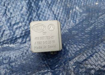 Mercedes w203 przekaźnik 0025422619 Mercedes w203 przekaźnik 0025422619