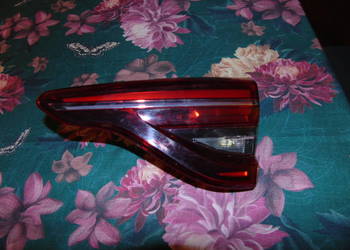 Renault Clio V Lampa Klapy Prawa Tył Tylna 265504450R