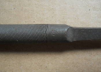Pilnik okągły do metalu fi 12 x 300