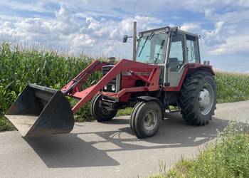 Massey Ferguson 690 Turbo z turem