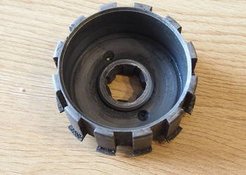 JUNAK M10 ZABIERAK KOSZA SPRZĘGŁOWEGO