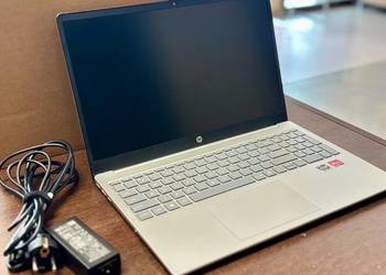 Laptop HP 15-fc0002nw 15,6 " (AMD Ryzen 7 16 GB / 512 GB Win 11)