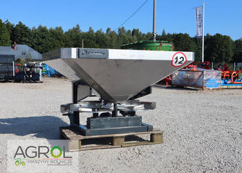 Rozsiewacz nawozu RS - 600 litrów Langren kwasówka