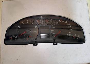 Licznik zegar Audi A4 B5