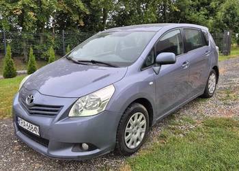 Toyota Verso 2.0 D-4D 126 KM | 2010 | Klimatyzacja