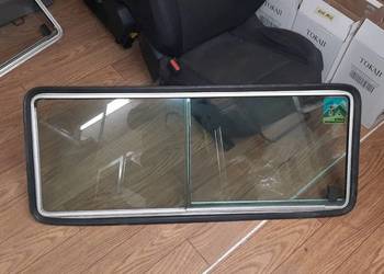 Vw Transporter T3 szyba przesuwna prawa zielona