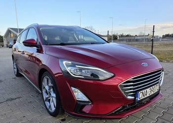 Ford Focus Benzyna Stan Wzorowy Red Full LED Radar Titanium