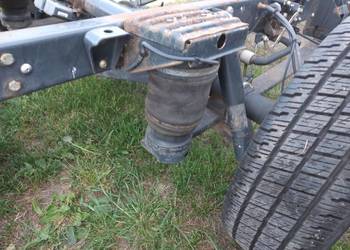 Iveco Daily 35s 2012r zawieszenie tył Wabco poduszka pół resor