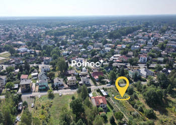 Działka przy ul. Winiarskiej, media w drodze