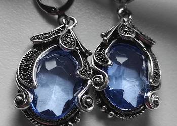 Kolczyki w ozdobnej oprawie /vintage