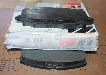 KLOCKI HAMULC. TOYOTA CAMRY 87-92 Z CZUJ. ABS 36729