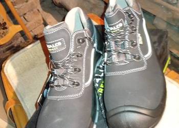 Nowe buty stalco Perfect trzy pary