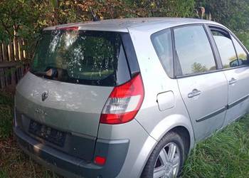 Renault Megane Scenic  II 2004