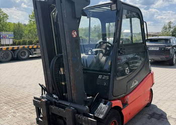 wózek widłowy elektryczny LINDE E25 Triplex przesuw 4.30m kabina 2006r