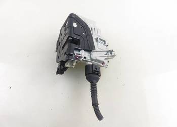 ZAMEK LEWY PRZEDNI AUDI A4 B8 8J1837015A