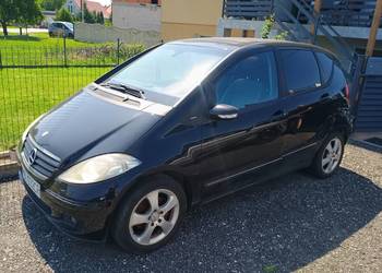 Sprzedam małe miejskie auto Mercedes A150