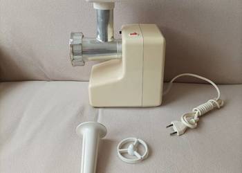 Elektryczna maszynka do mielenia mięsa Zelmer typ 186 z czasów PRL