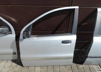 FIAT PANDA 2 DRZWI LEWE PRZEDNIE PRZÓD 647 FIAT PANDA 2 DRZWI LEWE PRZEDNIE PRZÓD 647