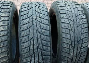 Opony zimowe 235 65 R17