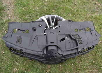 GRILL ATRAPA RENAULT CLIO IV