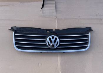 3B0853651 Grill atrapa chłodnicy emblemat volkswagen Passat b5 FL