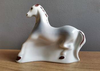 Stara figurka porcelanowa Koń Stara figurka porcelanowa Koń