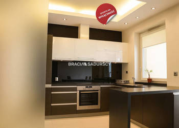 Oferta wynajmu mieszkania Kraków al. Jana Pawła II 46m2 2 pok