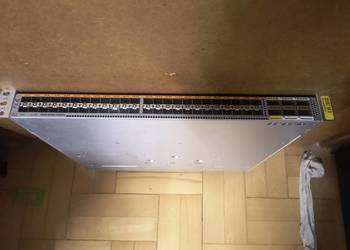 Switcha cisco n2k-c2348upq-10GE extender 48x sfp+ 6xQSFP