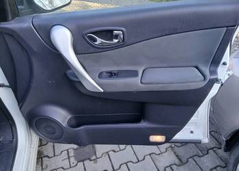 Boczek drzwi Renault Koleos 2010 prawy przód Rybnik