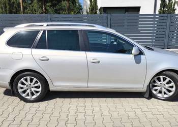 VW GOLF VI 1.6 TDI Variant DSG7 Comfortline blumotion temp navi bixenon pan