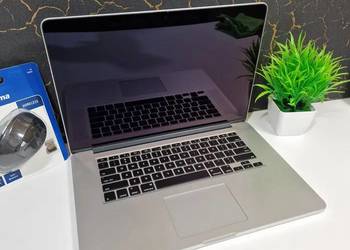 Laptop MacBook Pro - Intel Core i7 - AMD R9 - 16GB - SSD 512GB - zadbany -