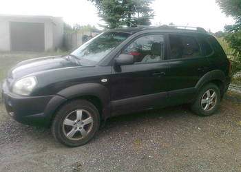 Sprzedam HYUNDAI Tucson 2,0 i