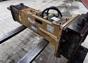 Młot wyburzeniowy hydrauliczny 460kg