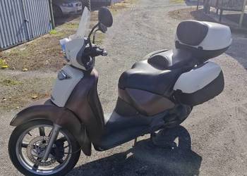 Aprilia Scarabeo 125