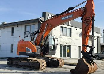 KOPARKA GĄSIENICOWA MARKI DOOSAN DX235LCR KOPARKA GĄSIENICOWA MARKI DOOSAN DX235LCR