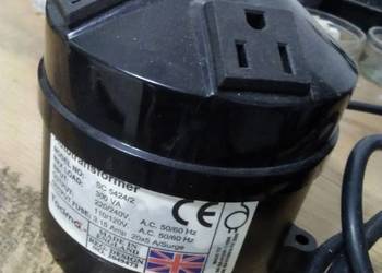 Autotransformator 220V do 110V