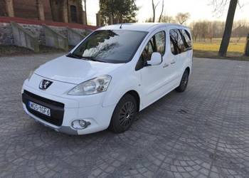 Citroen Berlingo/1.6 hdi/2012 rok/5 osobowy