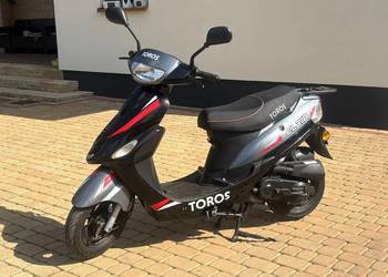 Skuter Zipp Toros 2016 50