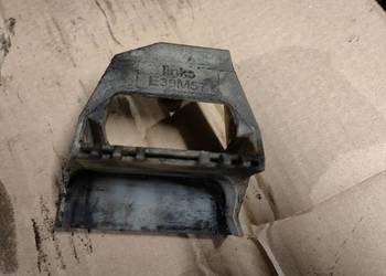 Uchwyt gniazdo mocowanie chłodnicy BMW E39 m57 2.5d 3.0d lewe