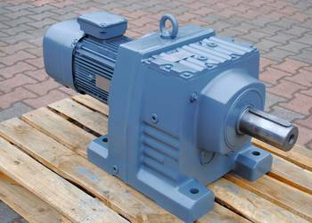 Motoreduktor 4kw. 20obr. z hamulcem. SEW