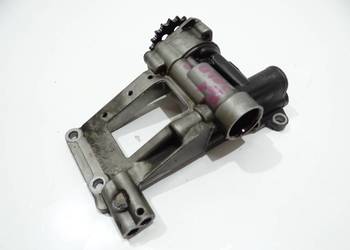 POMPA OLEJU BMW E60 3.0 D 7792945