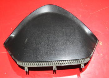 YAMAHA MAJESTY 250 03 podszybie plastik zaśłepka wypełnienie
