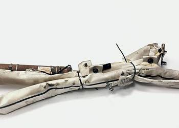 KURTYNA PRAWA CADILLAC ESCALADE PN E6037500