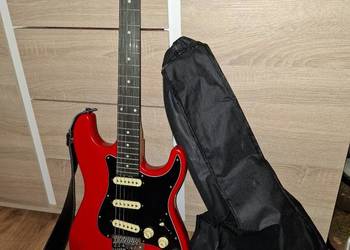 Gitara typu stratocaster echo z torbą i pasami