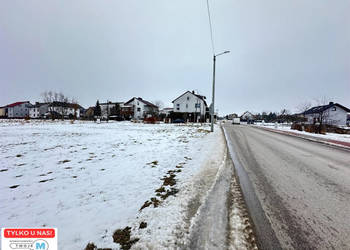 Grunt Pierzchnica 814 metry